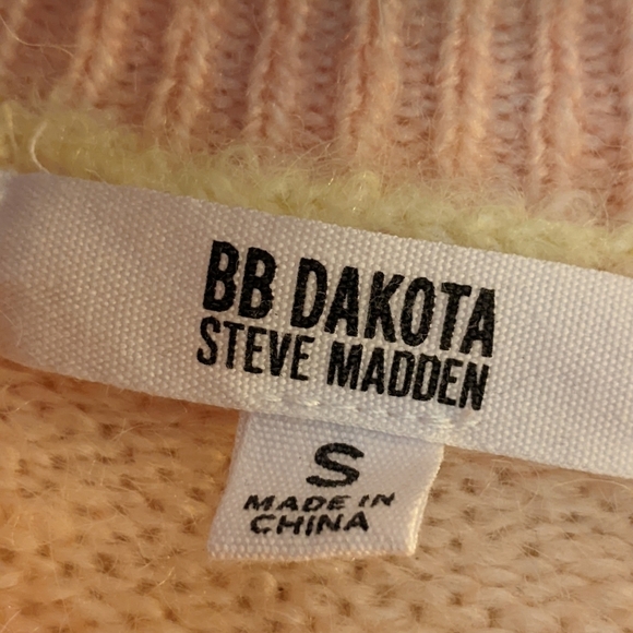 BB Dakota Steve Madden Multi Color Pastel Ombre Sweater Small - Picture 5 of 5